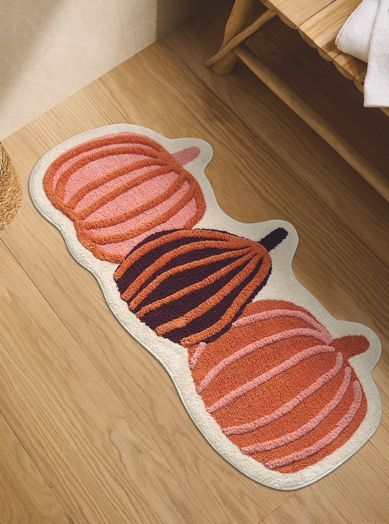 Burgundy Pumpkins Cotton Runner Bath Mat