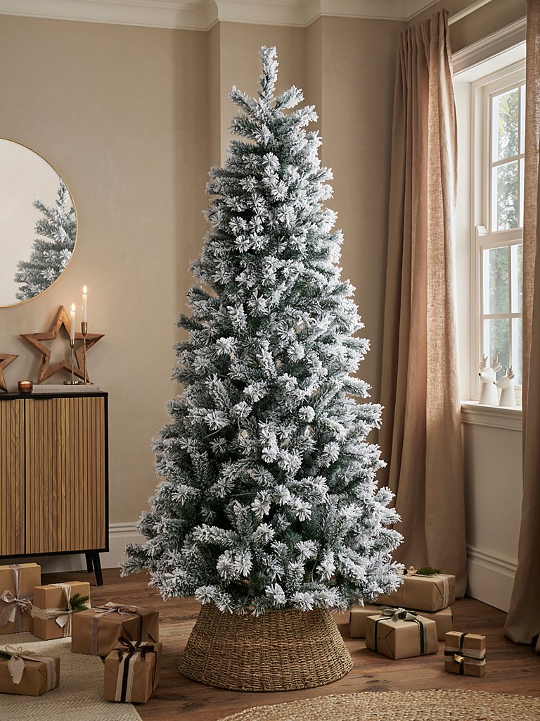 Green 7ft Pre-Lit Snowy Christmas Tree
