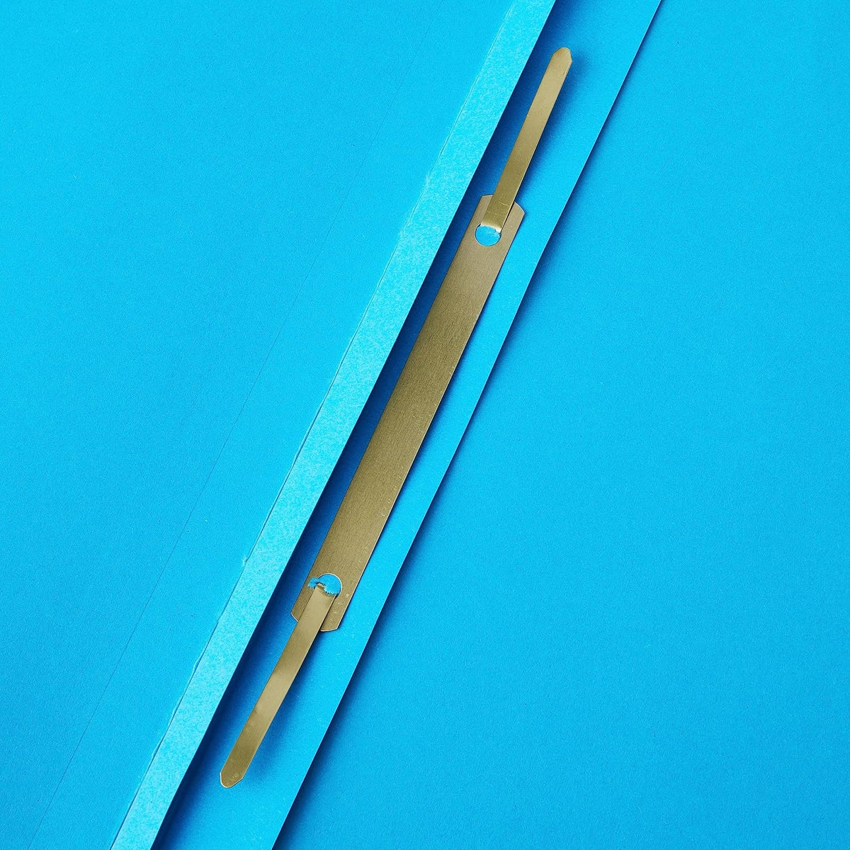 Pack of 10 Reinforced A4 Suspension Files with Binder Strip – Blue